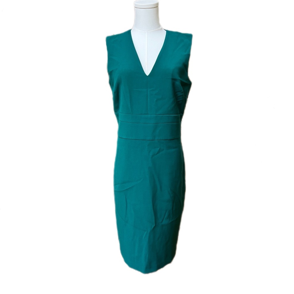 Ann Taylor Green V-Neck Midi Dress